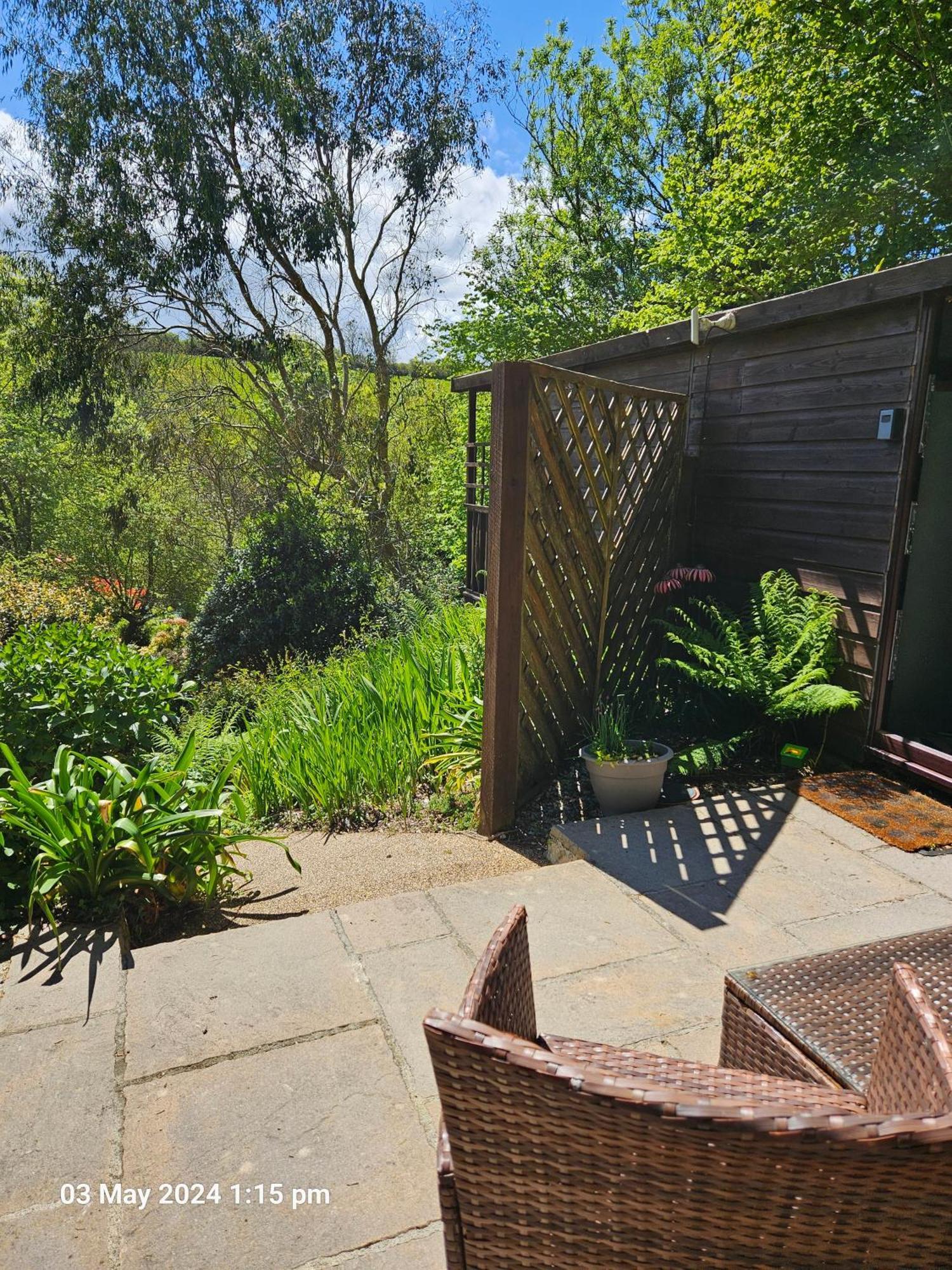 Treetops Lodge, Private Parking & Garden Truro Exterior photo